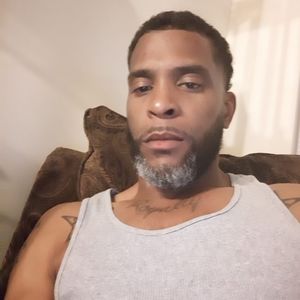 Meet your Posher, Troy